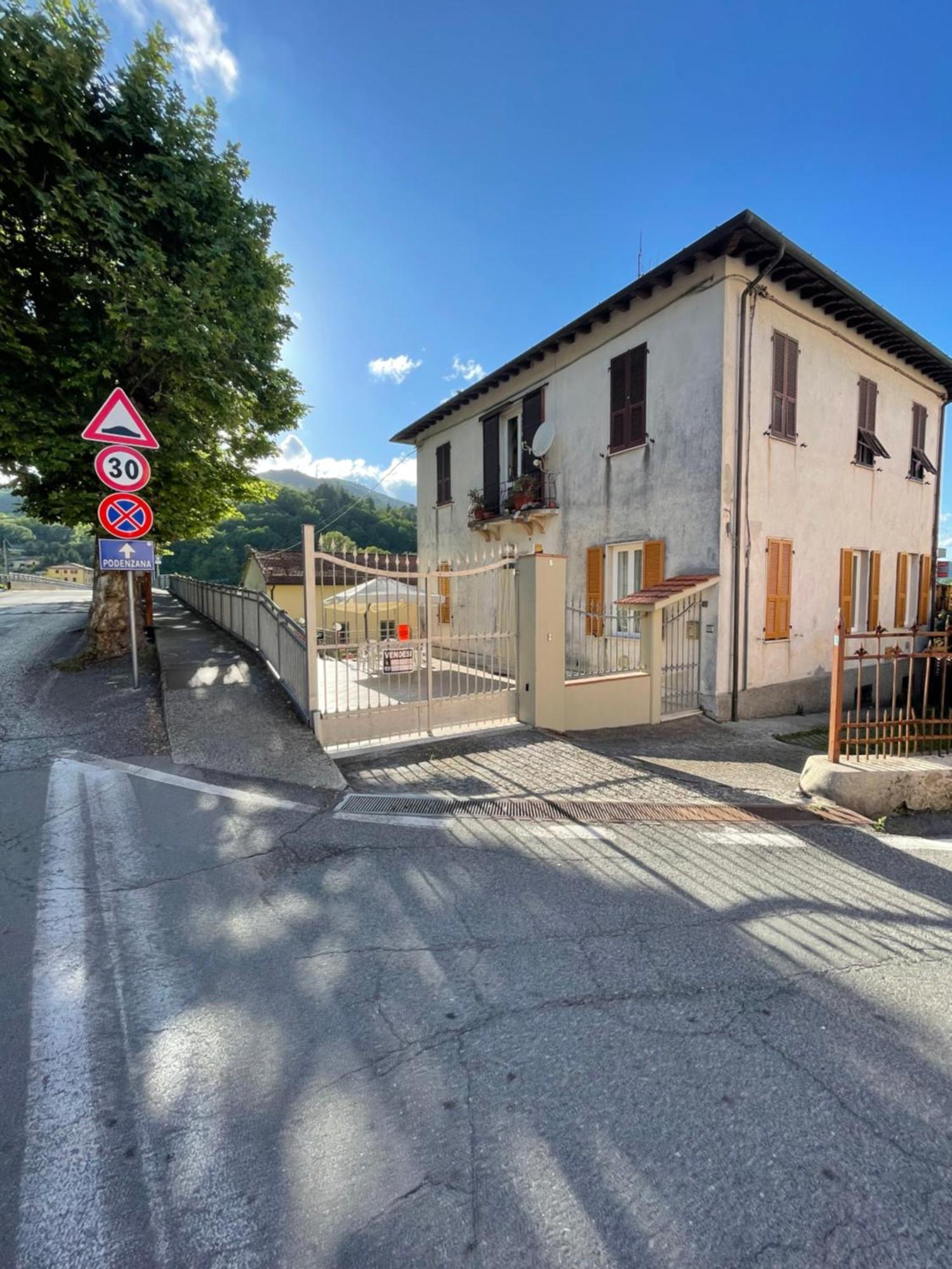 Casa Baldassini Aulla Exterior foto